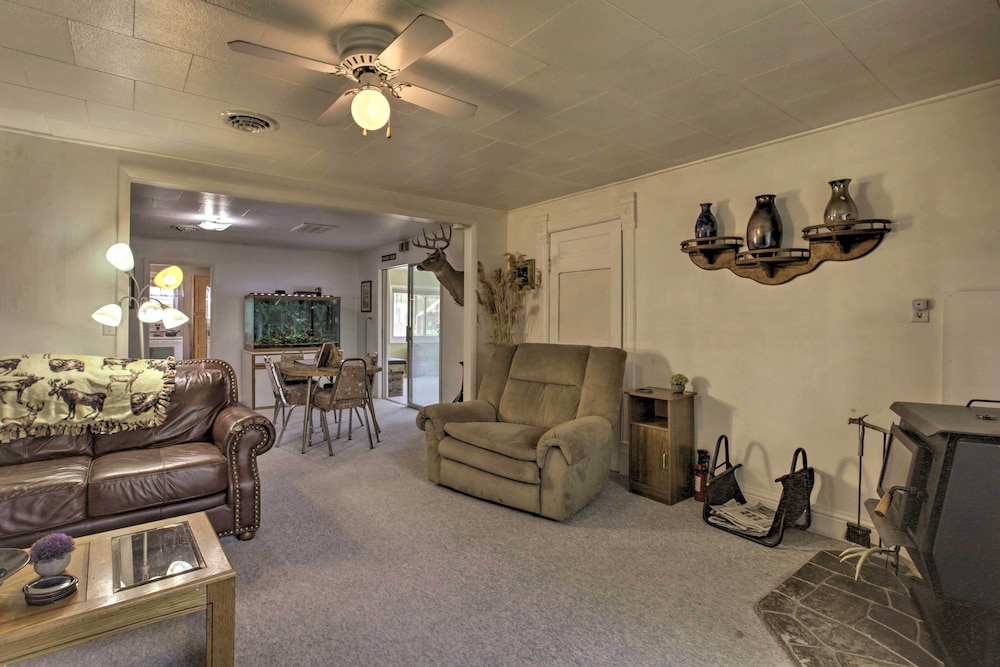 Walkable Ten Sleep House w/ Patio & Sunroom! view 4