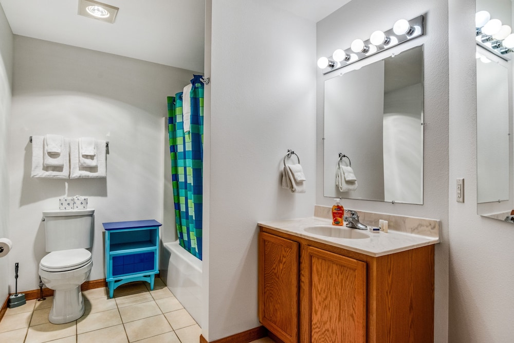 Thunderbird Resort Condo view 5