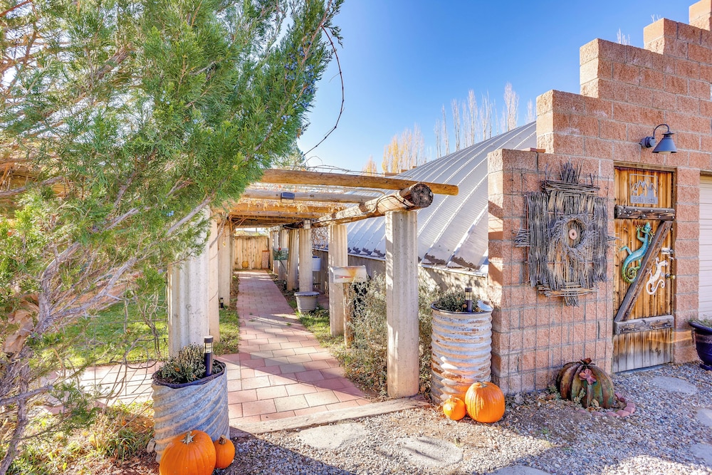 Cortez Casita w/ Hot Tub at Bella Vista Ranch