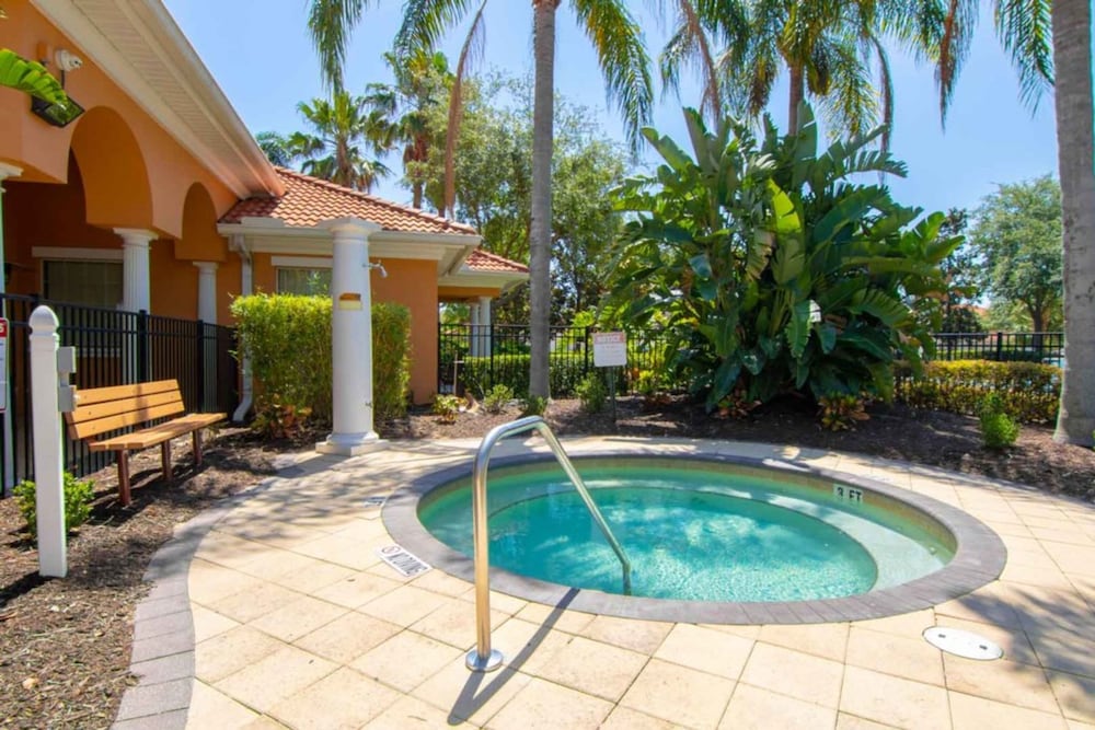 Solana Resort 102 - Image 3