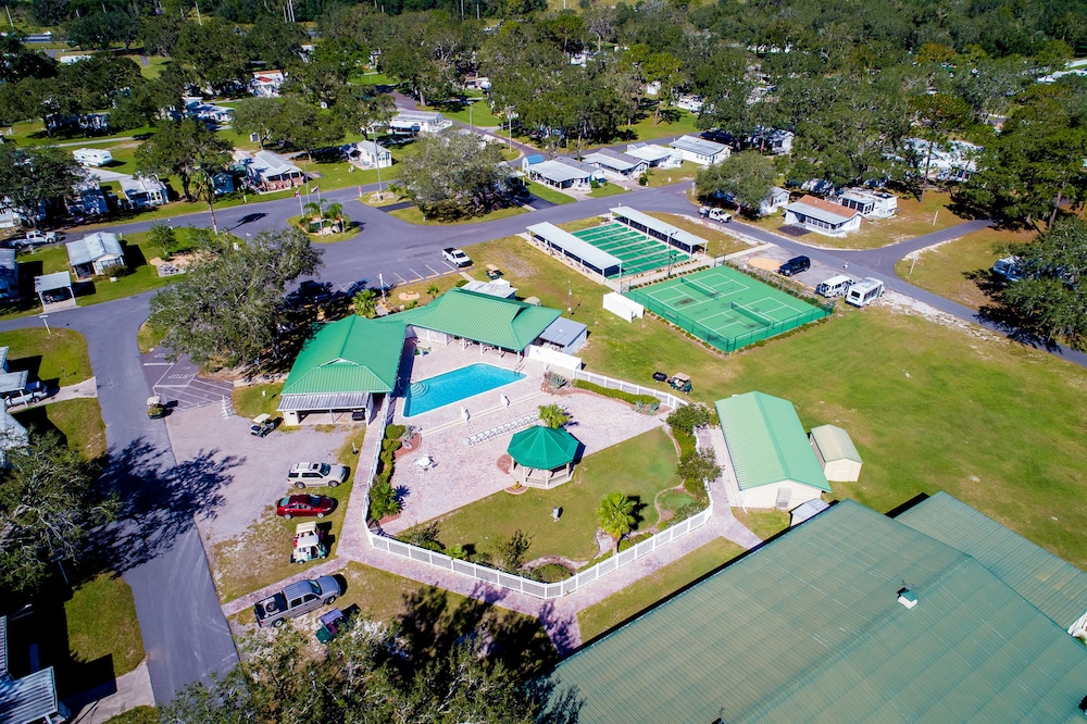 Red Oaks