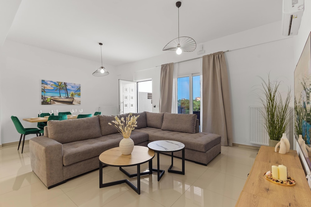 Palea Luxury Living