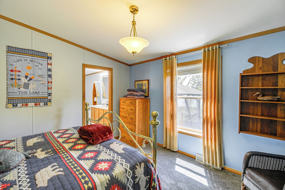 Waterfront Family Home w/ Yard on Portage Lake