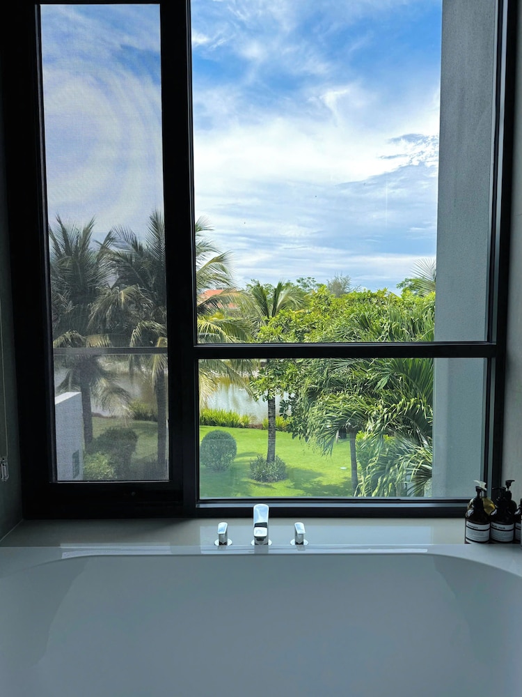 Vias Sanctuary Villa