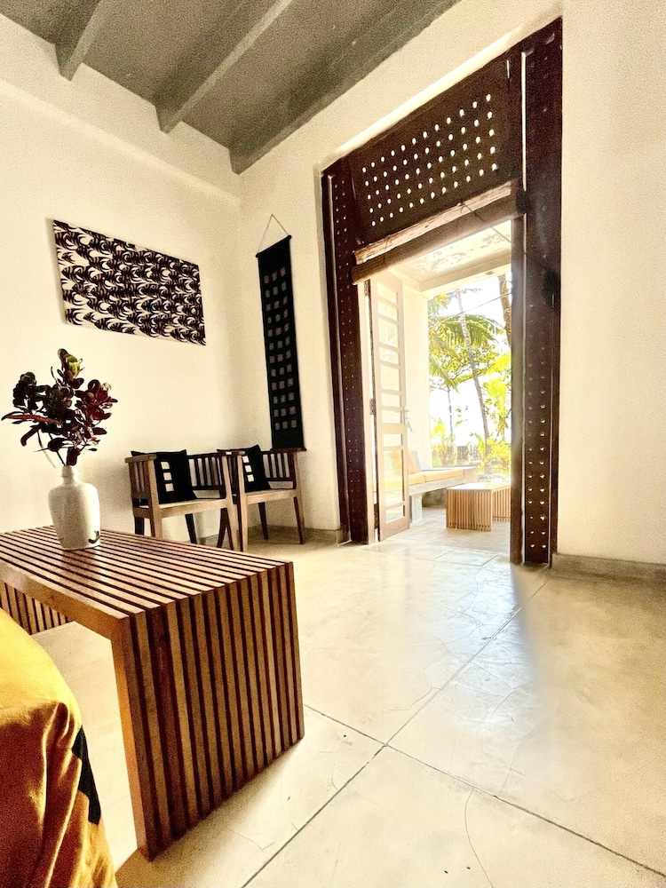 Isana Beach House