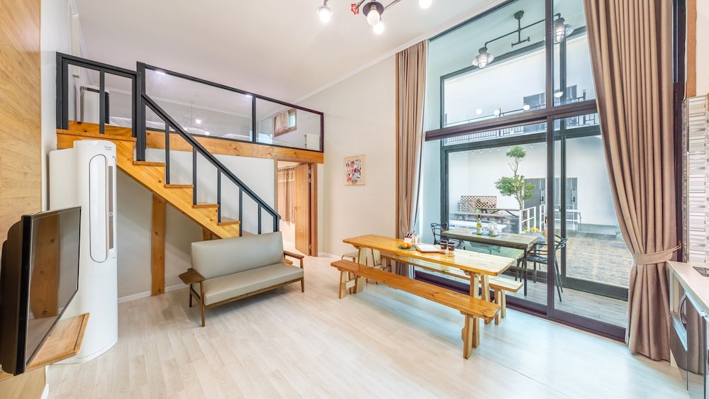 Yeosu Arungeorida Ocean View Pension