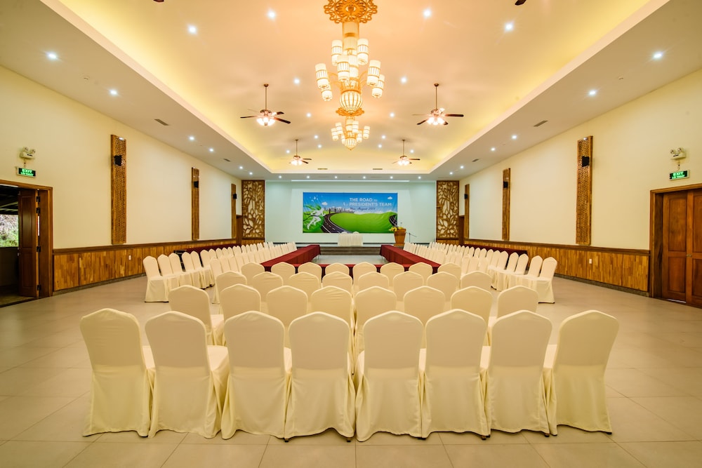 Sankofa Village Hill resort and Spa