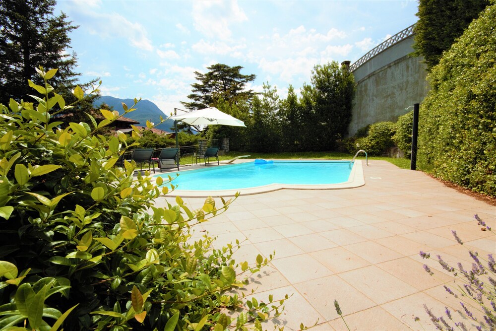 Villa Oliveto with Pool and Lake view view 5