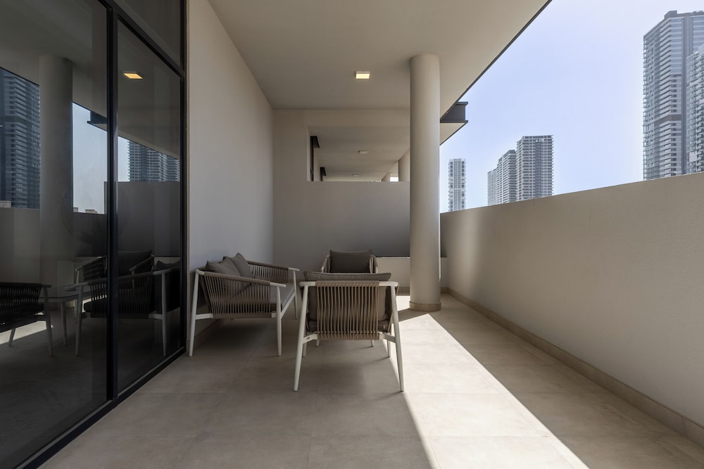 Waves - Tranquil Living 2BR Apt in JVC with City Views