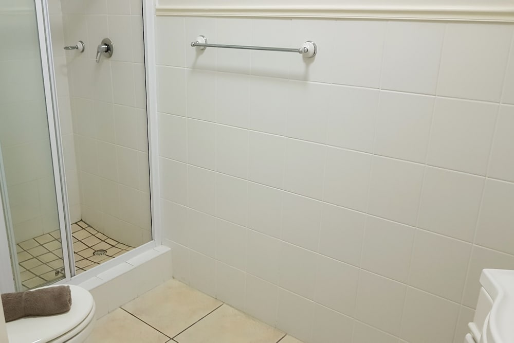 Moda Rossi, Langebaan 8-sleeper