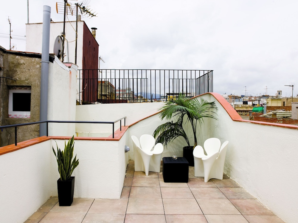 Apartments Ciutat Vella - Image 2