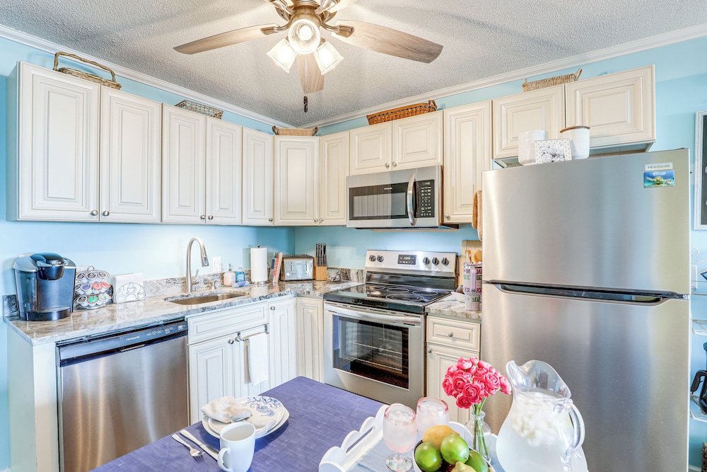 Scenic Oceanfront Condo in Myrtle Beach!
