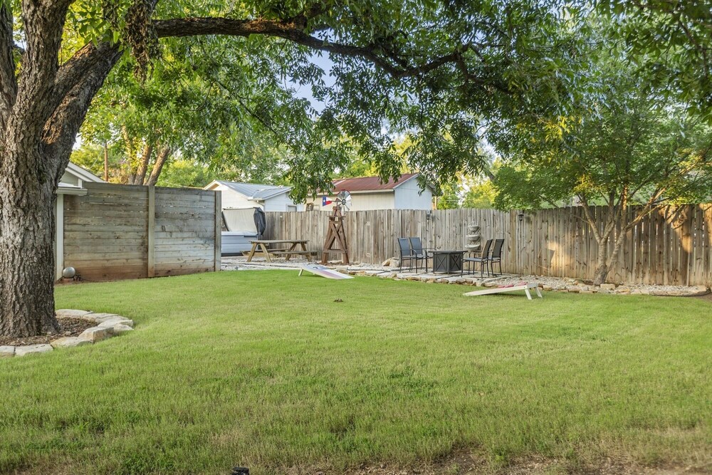 1929 Craftsman Charmer 2 Bedroom Home