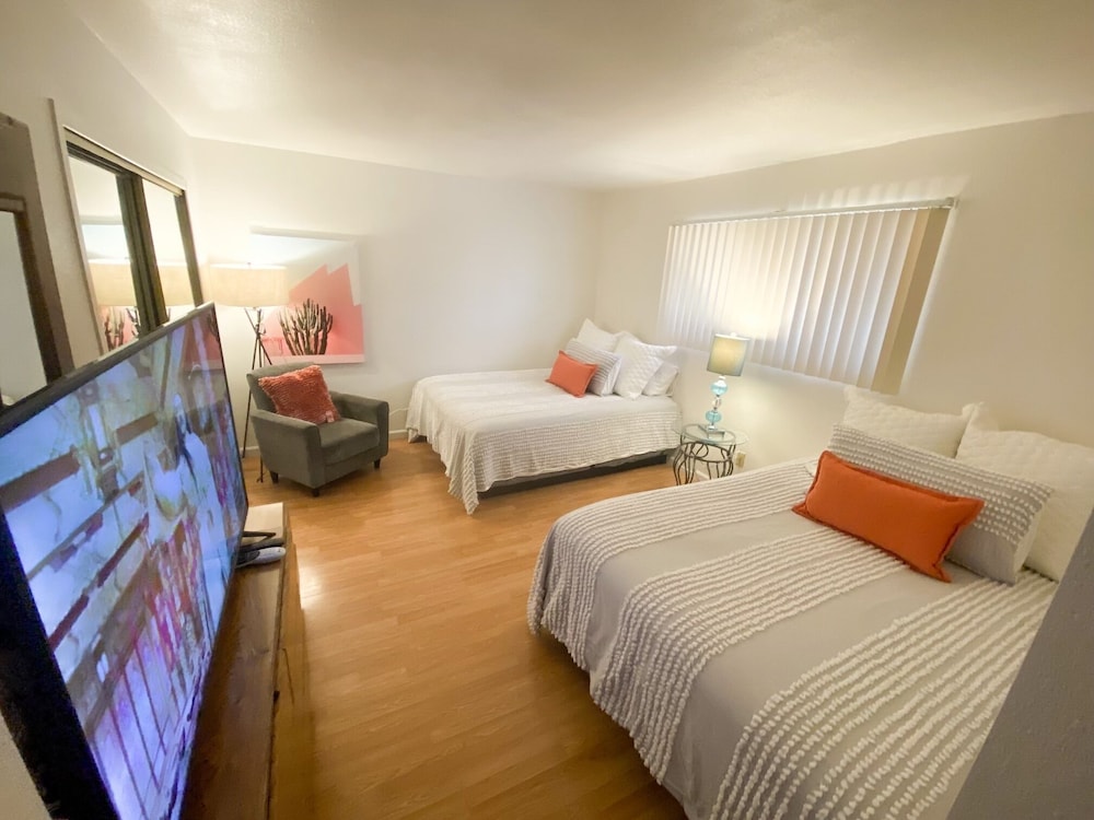 Hidden Palms Resort Condos