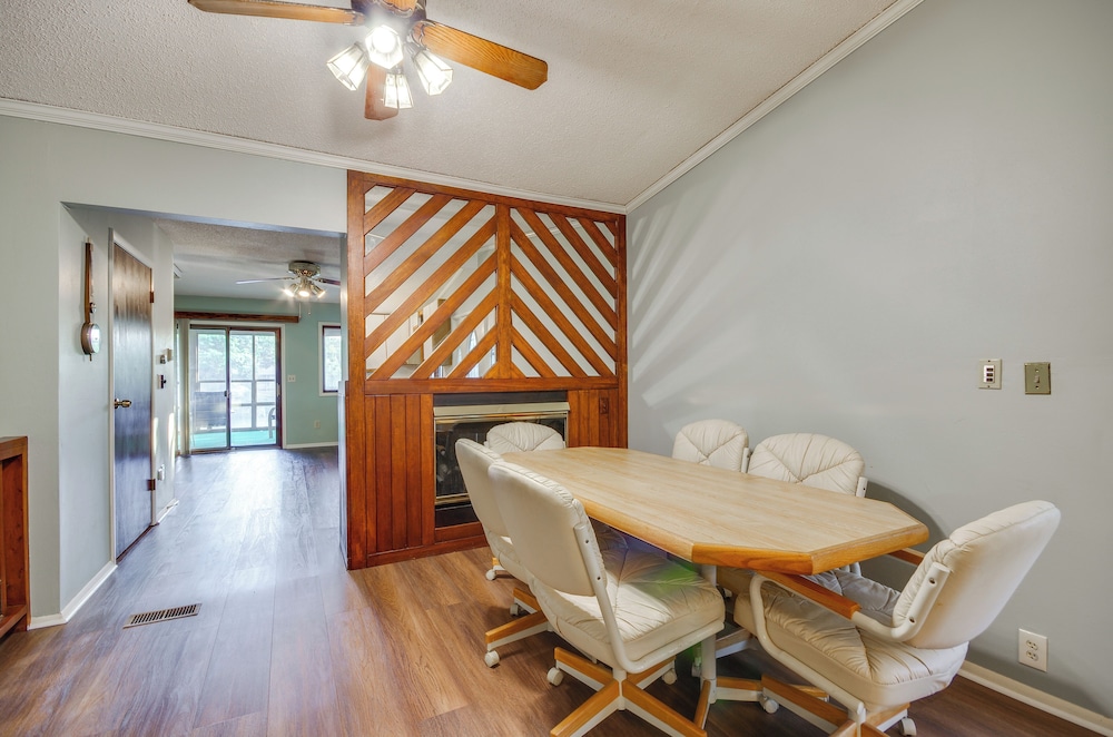 Dock & Prime Location: Lakefront Osage Beach Home