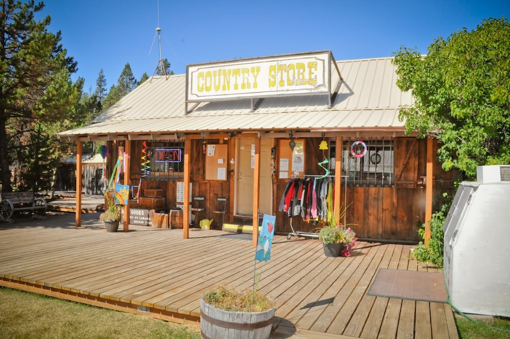 Bend-Sunriver RV Campground