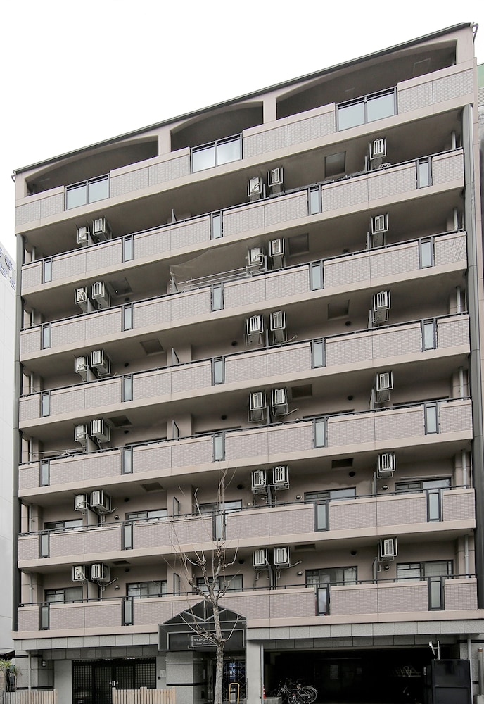 Grand Court Namba 205
