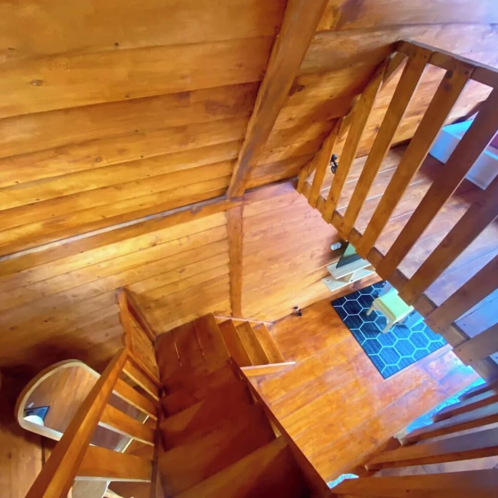 Diamond Cabin House