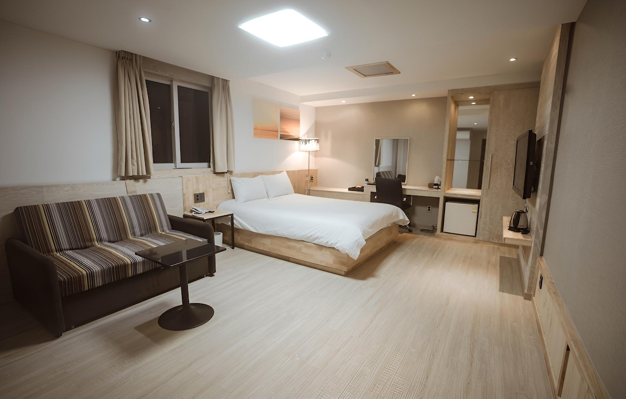Suwon Hotel Pacific 37