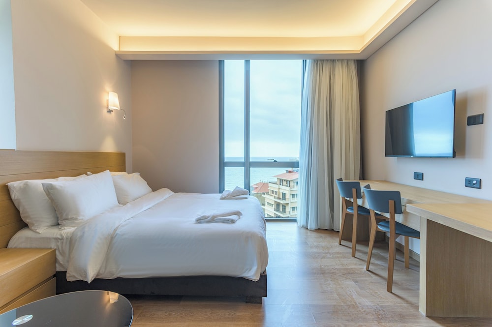 Jounieh Living - Residences by Local Host