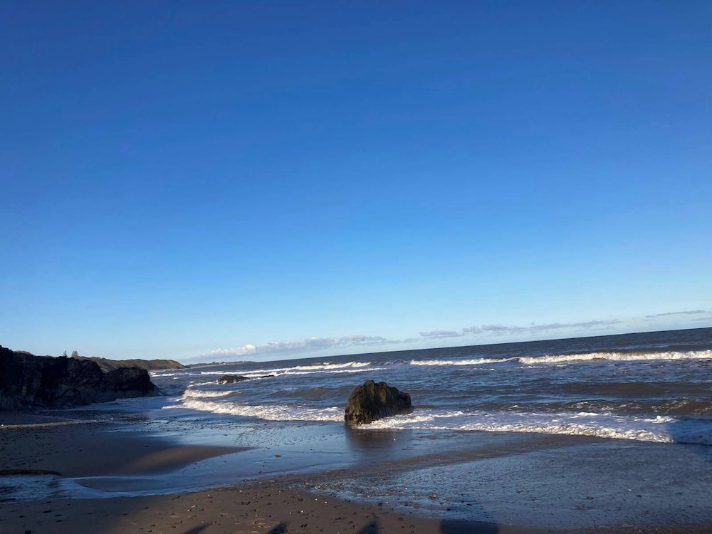 Peace Apartment With Views Near Gorey