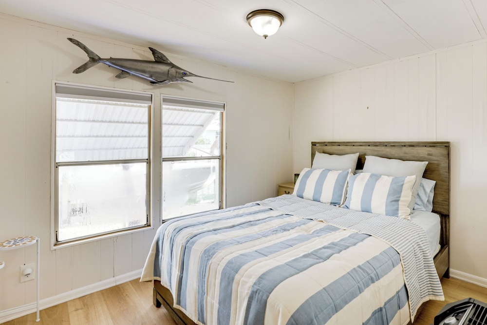 Fish & Boat On-site! Waterfront Florida Keys Home