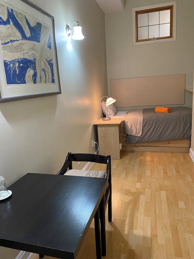 Kaisar Guest House