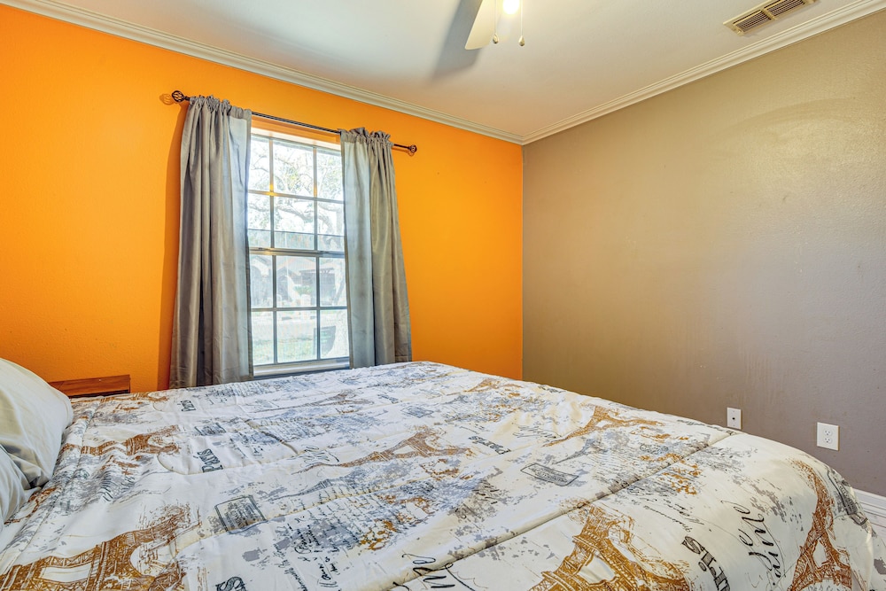 Close to Town & Med Center: Weslaco Home