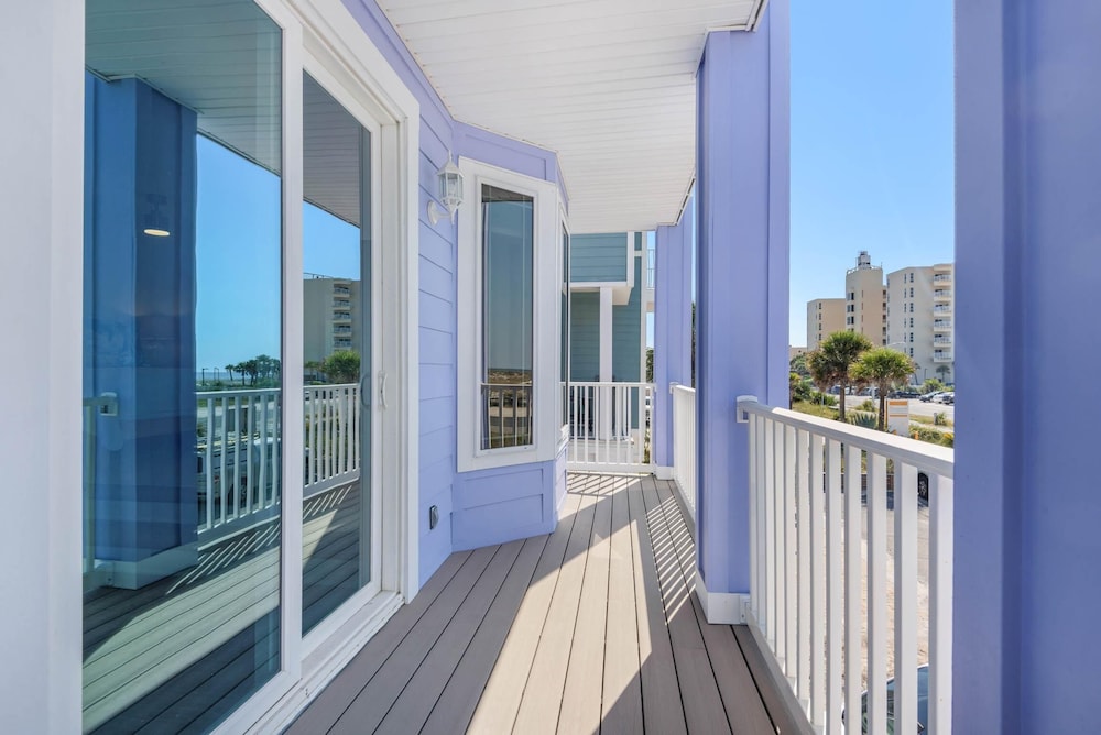 The Gulfview Grandeur