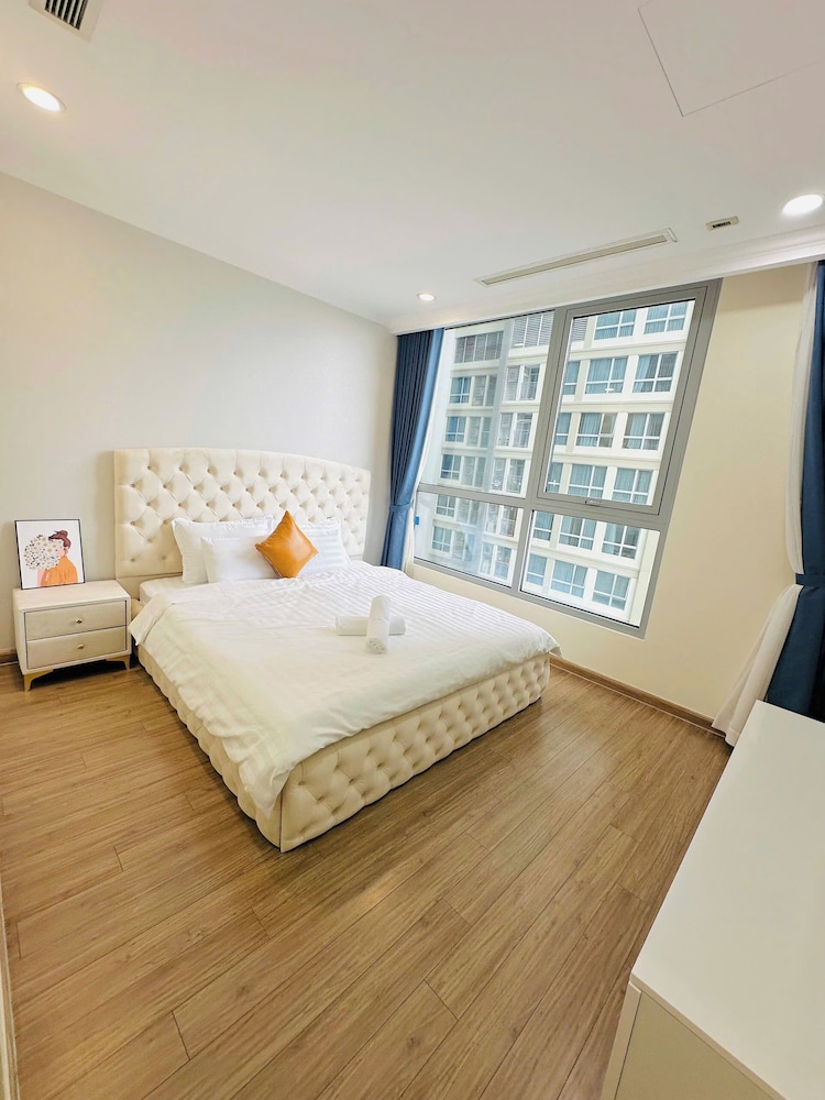 Landmark 5 Vinhomes Central Apartment