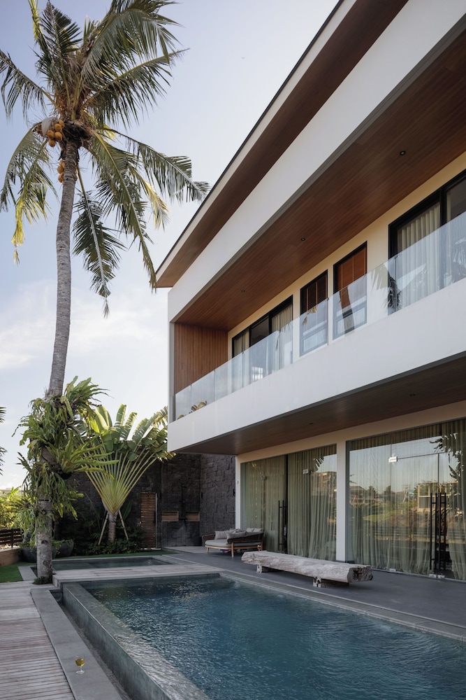 Lila Villa Pererenan - Bali Invest Club