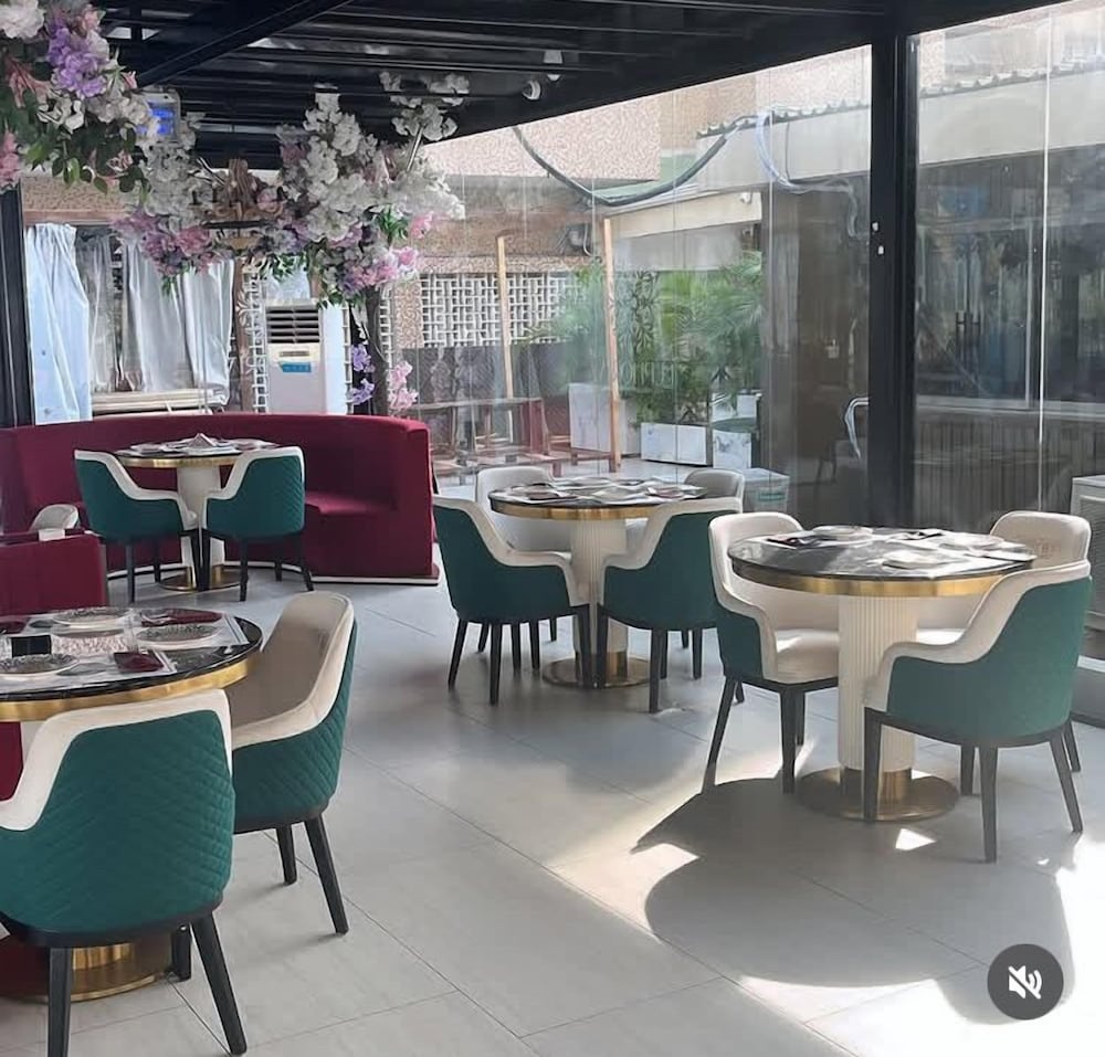 Sujimoto Residences Precious