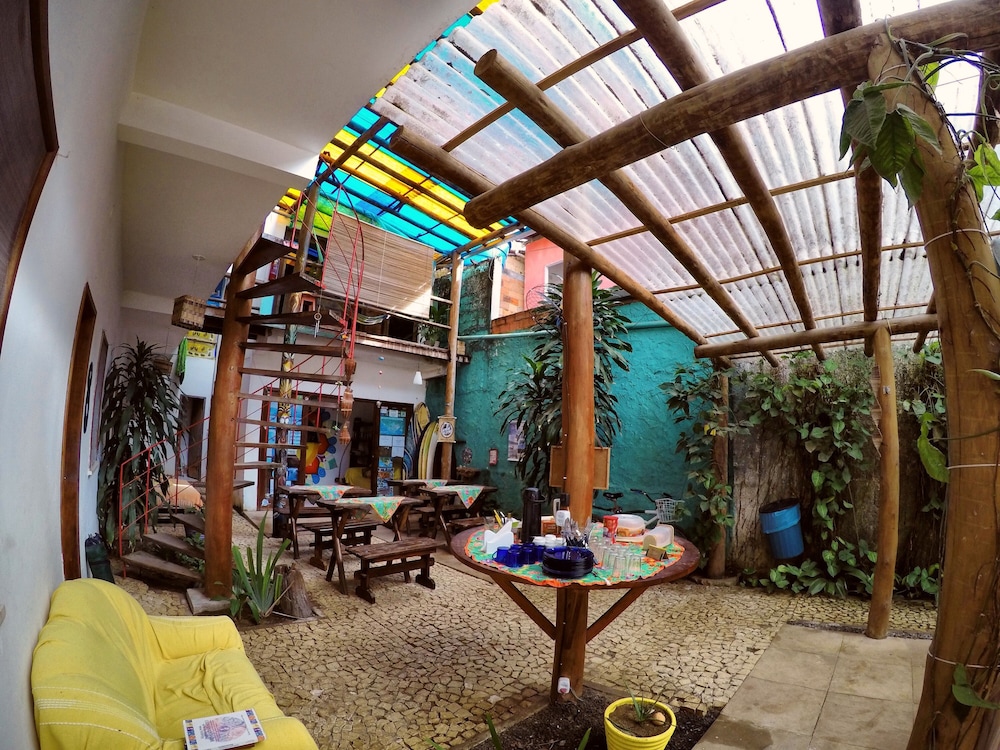 Buddy's Hostel e Pousada