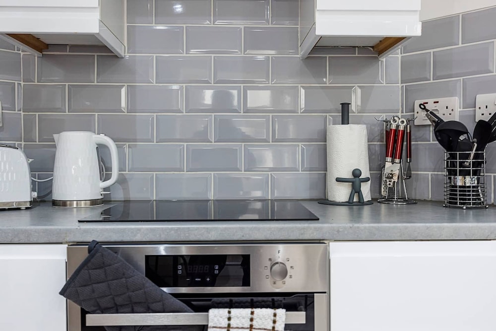 3 Bed 3 Bathroom Flat in Kensington A