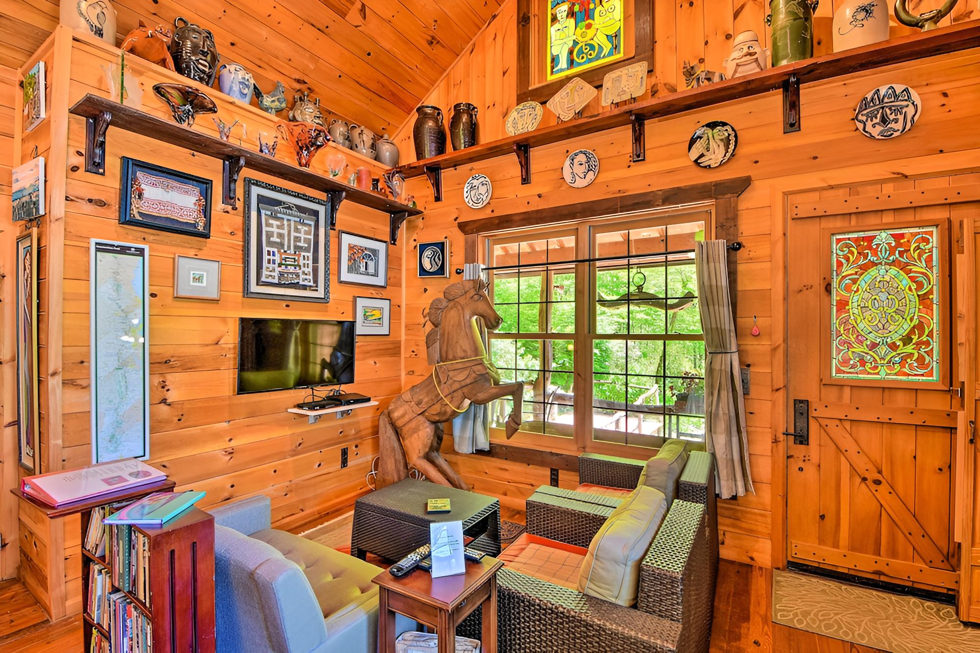 Enchanting Cabin w/ Mother-in-law Suite: Mtn Views view 4