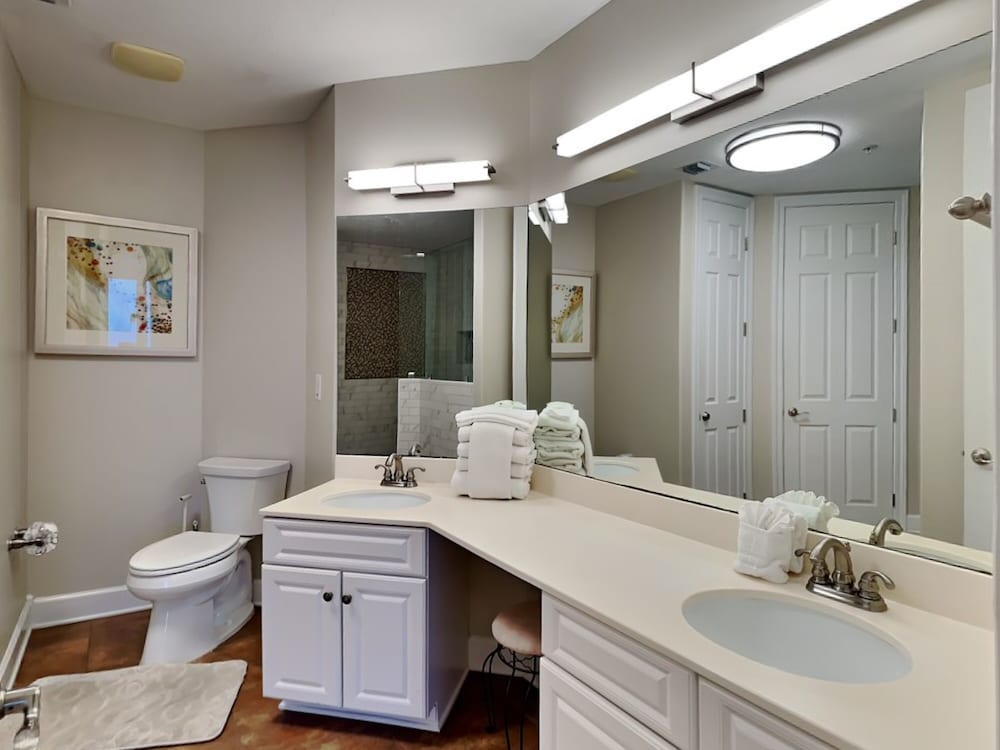 Regency Isle by Southern Vacation Rentals