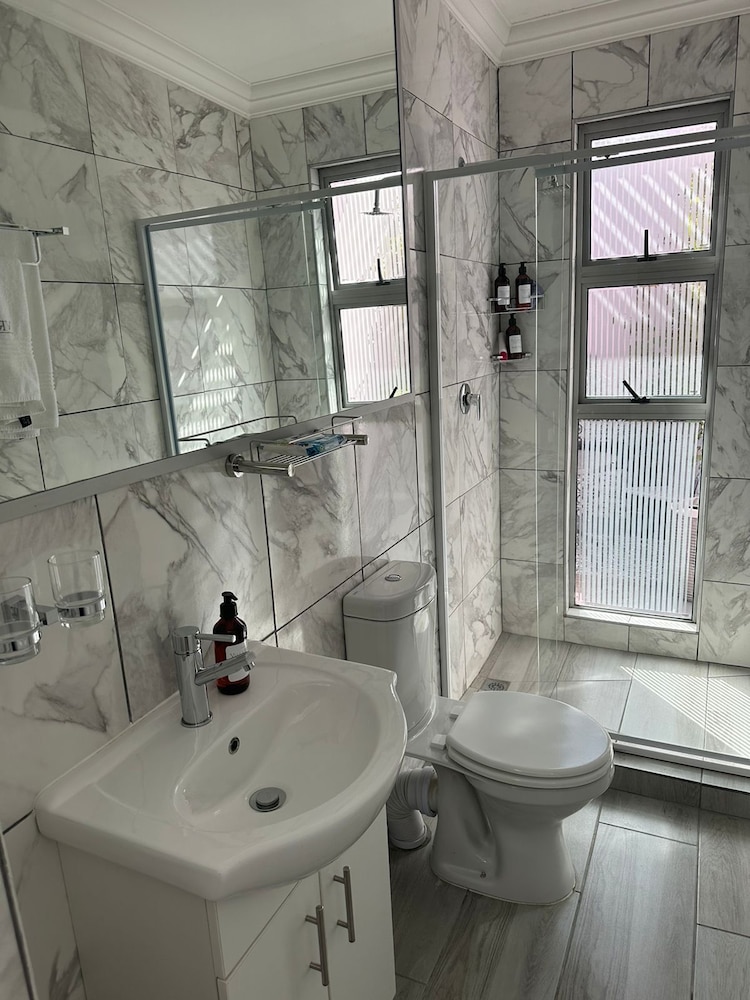 The Villa Rosa Guest House & Self-catering Apartments