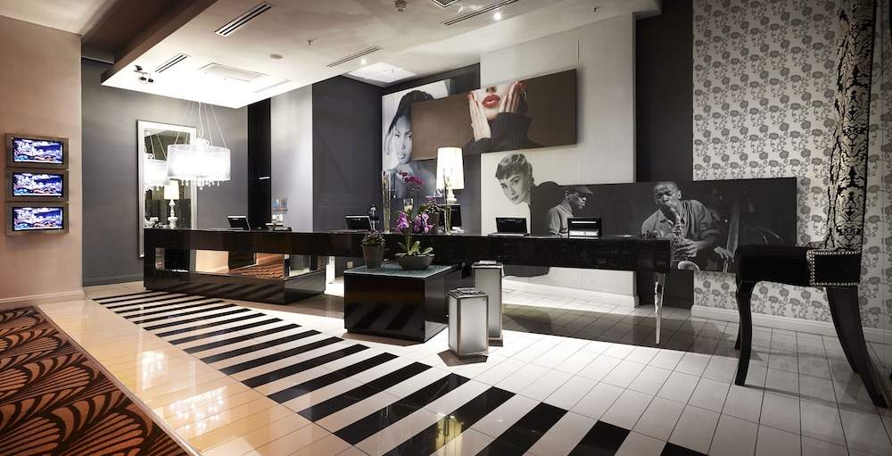 Johannesburg Vacations - Protea Hotel Fire  Ice by Marriott JHB Melrose Arch - Property Image 11