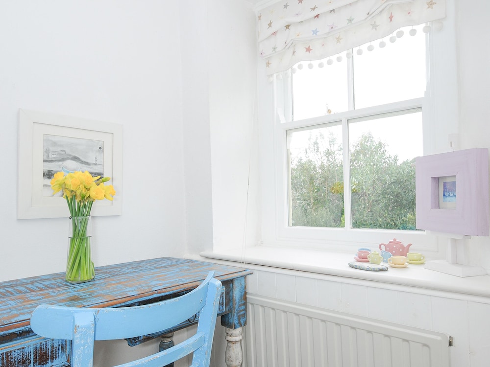 Cobb Cottage
