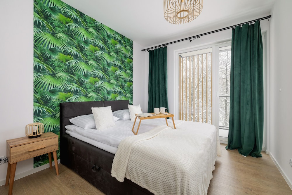 Apartament Otoczony Zielenią by Renters view 2