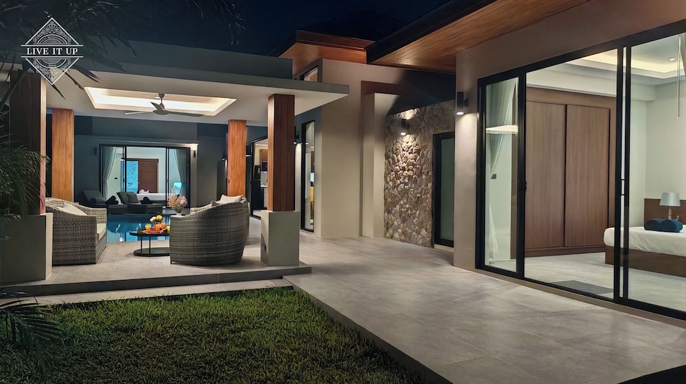 Santi Tara Villas