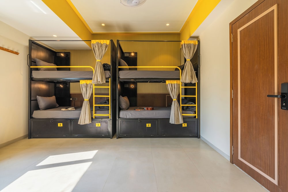 The Hosteller Mumbai, International Airport