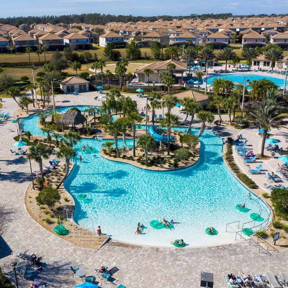 1153 KS -luxury Oasis 5BR 5BA Home Private Pool
