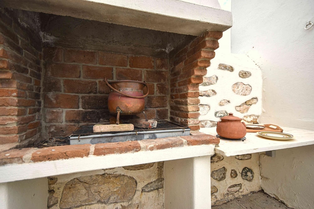 Villa Gaia Syros 1800 s Stone Building view 3
