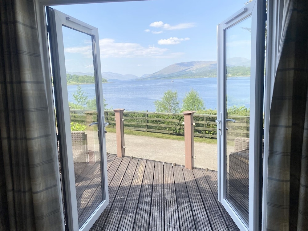 Linnhe Lochside Holidays
