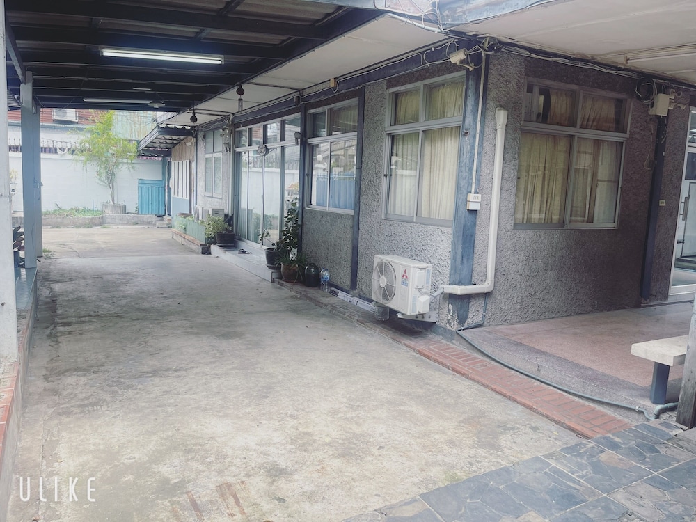 Home rama4 near bts thong lor