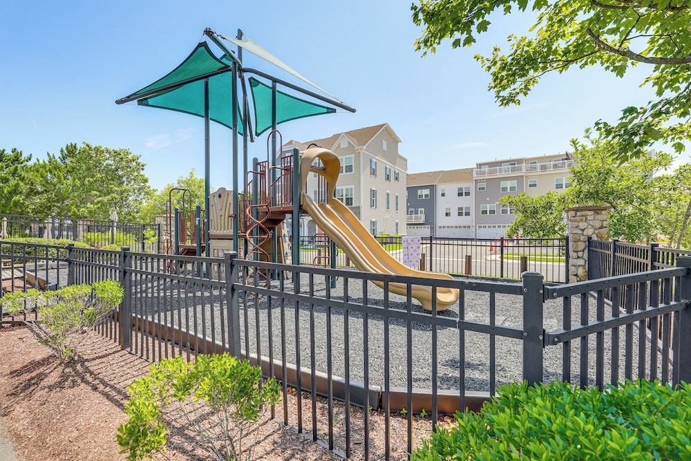 Easy Assateague Access: Bayside Family Retreat!
