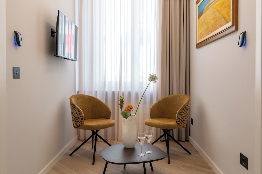 Domus Mea Suite