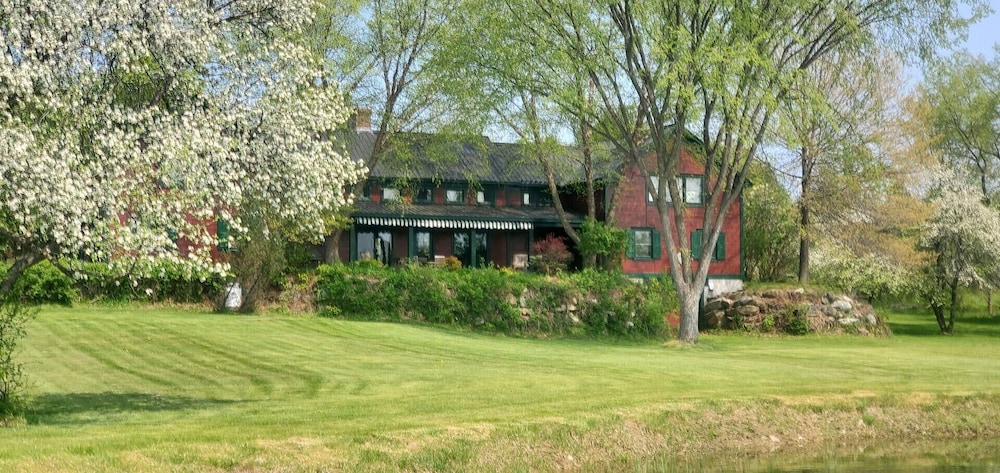 Old Orchard House