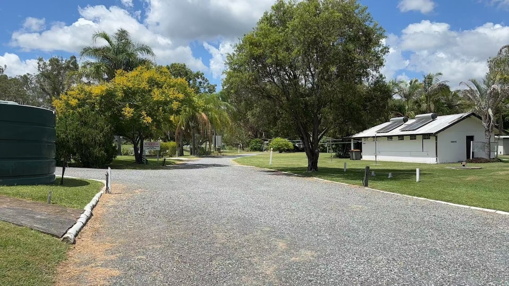 1 Showgrounds Road Horse Creek QLD 4714